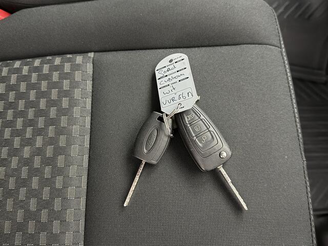 Ford TRANSIT CUSTOM 2.0TDCI 130PK Dubbele Cabine | Navigatie | Camera | Airco | 6-Persoons