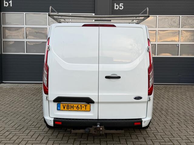 Ford TRANSIT CUSTOM 300 2.0 TDCi 130PK L2H1 Trend / Airco / Navigatie / Trekhaak 2700KG / Cruise