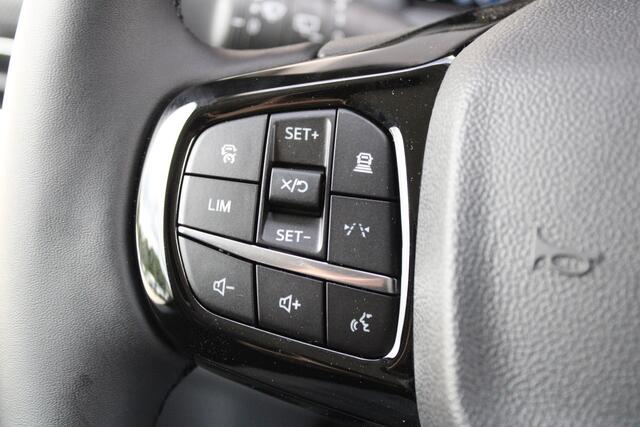 Ford TRANSIT CUSTOM 340 2.5 PHEV L2H1 Limited 232pk - 8 zits - Adaptive Cruise - Blind spot - Navi - Stuurverwarming - Airco achterin - Incl BPM - Rijklaar