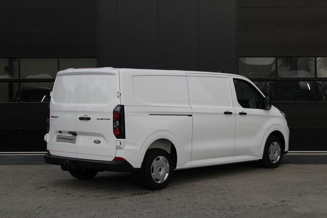Ford TRANSIT CUSTOM 320 2.0 TDCI L2H1 Trend 136pk - ACC - Trekhaak - Blind Spot - Camera - LED - Navigatie - Rijklaar