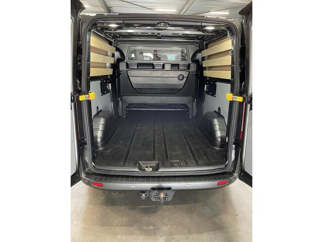 Ford TRANSIT CUSTOM 320 2.0 TDCI L2H1 170PK Sport Dubbele Cabine Aut. Airco ACC Bluetooth Navi Trekhaak