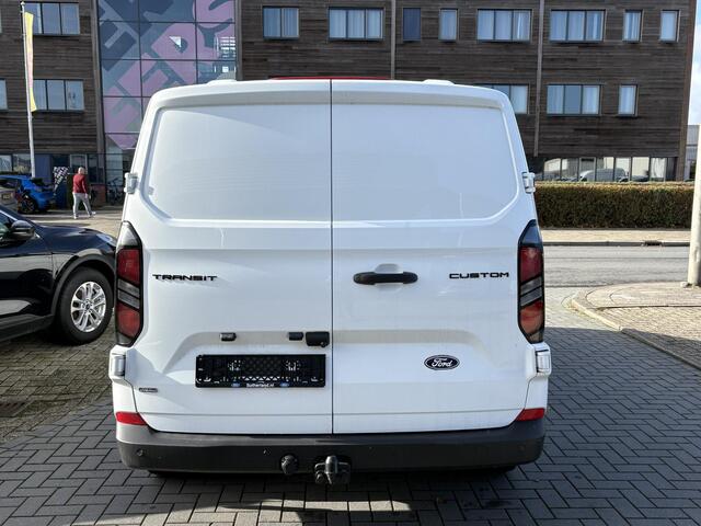 Ford TRANSIT CUSTOM 320 2.5 PHEV L1H1 Trend 233pk | SCI | 13 polige trekhaak met Trailer Sway Control | LED laadruimteverlichting (5 spots) | Laadvloer Hout
