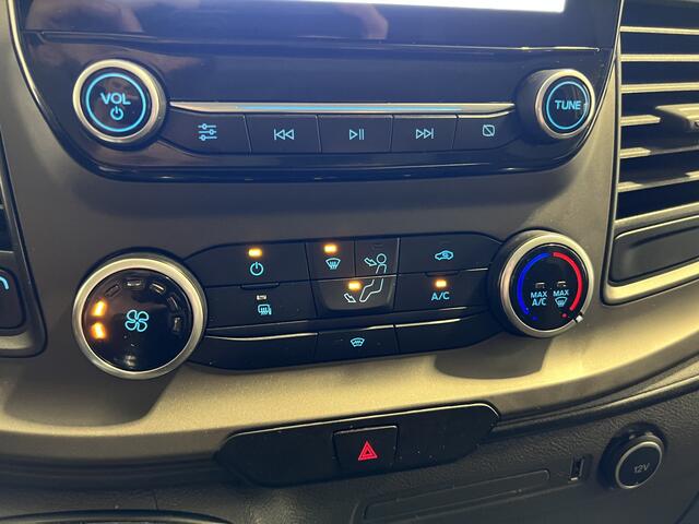 Ford TRANSIT CUSTOM 280 2.0 TDCI L1H1 Trend | Navigatie/Android/Apple Carplay | Trekhaak | PDC Voor en Achter |