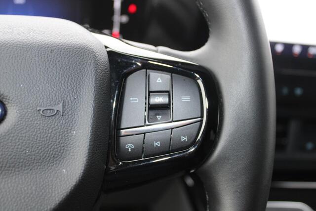 Ford TRANSIT CUSTOM 300 2.0 TDCI Dubbele Cabine L1H1 Limited | Trekhaak | Driver Assistance Pack | Stuurwielverwarming | Dubbele Zijschuifdeur | Camera | Navigatie