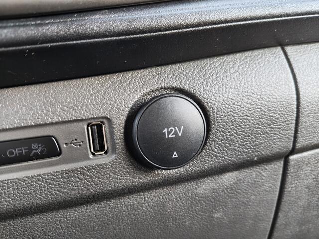 Ford TRANSIT CUSTOM 300 2.0 TDCI L2H1 | Trekhaak | Android Auto, Apple Carplay |