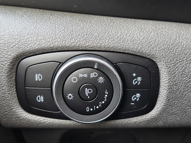 Ford TRANSIT CUSTOM 300 2.0 TDCI L2H1 | Trekhaak | Android Auto, Apple Carplay |