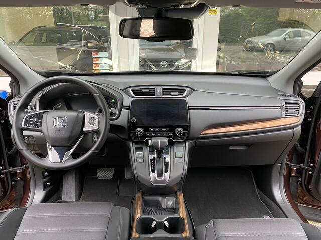 Honda CR-V 1.5 AWD Elegance AWD Model 2019 24.103 K.M. !!!! Navigatie/Achteruitrijcamera/Climatecontr./Cruisecontr. Adaptive/Led verl./lederen multifunct.stuur/Parkeersens. V+A/Start stop/Stoelverw./L/M velgen 18 Inch.
