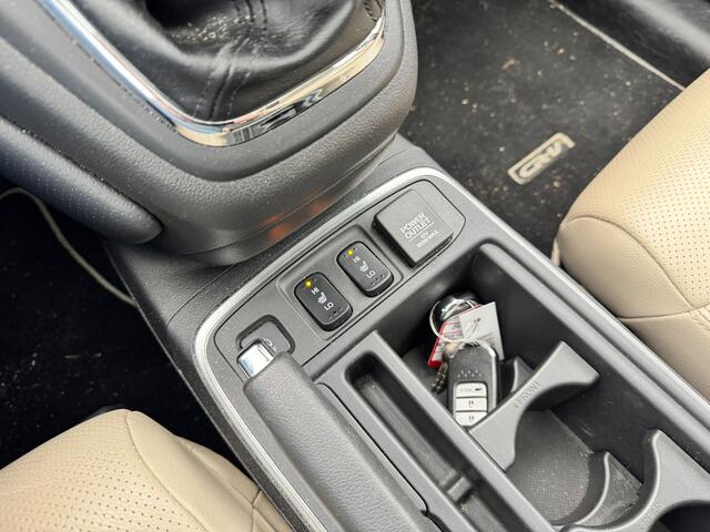 Honda CR-V 2.0 4WD Executive 1-Eig. Panodak, Leer, Navi, Camera, Haak 1700kg