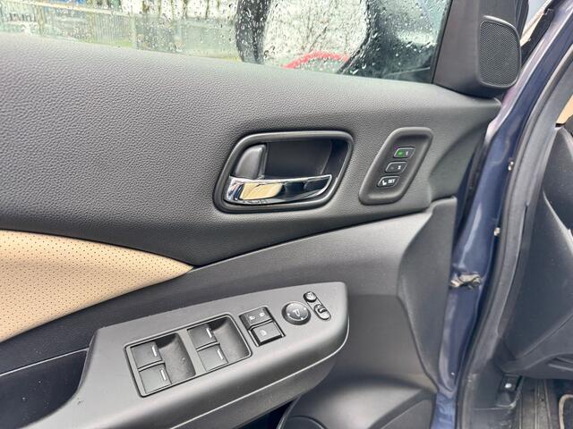 Honda CR-V 2.0 4WD Executive 1-Eig. Panodak, Leer, Navi, Camera, Haak 1700kg