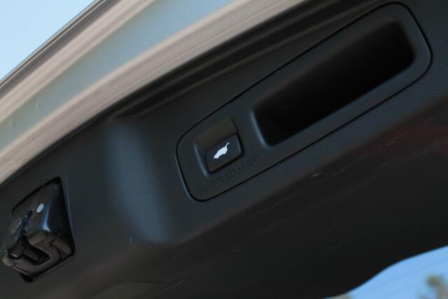 Honda CR-V 2.0 Hybrid AWD Executive Pano | Camera | Trekhaak