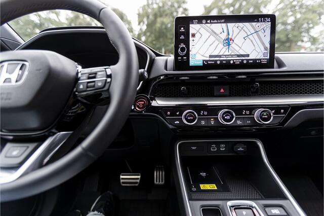 Honda CR-V 2.0 e:PHEV Advance Tech Parkeersensoren V+A, Panoramadak, Head-up display, Dodehoek herkenning, Leder , All-in Rijklaarprijs