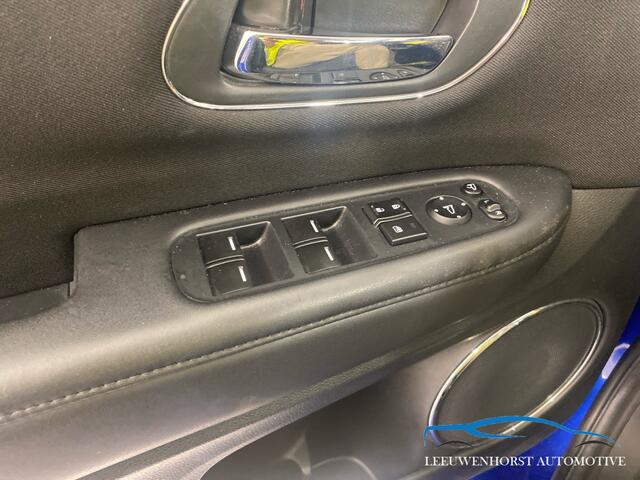 Honda HR-V 1.5 i-VTEC Elegance AUTOMAAT, navi, clima, cruise, 2 x PDC, stoelverw. orig. NL.-dealerauto