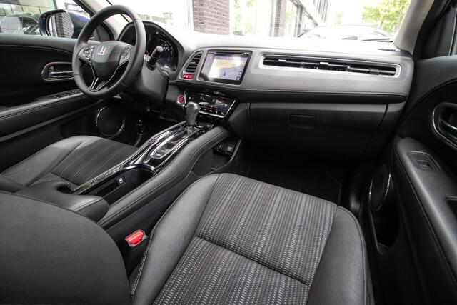 Honda HR-V 1.5 i-VTEC Executive - All-in rijklrprs | pano schuif-k dak