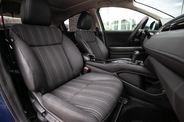 Honda HR-V 1.5 i-VTEC Executive - All-in rijklrprs | pano schuif-k dak