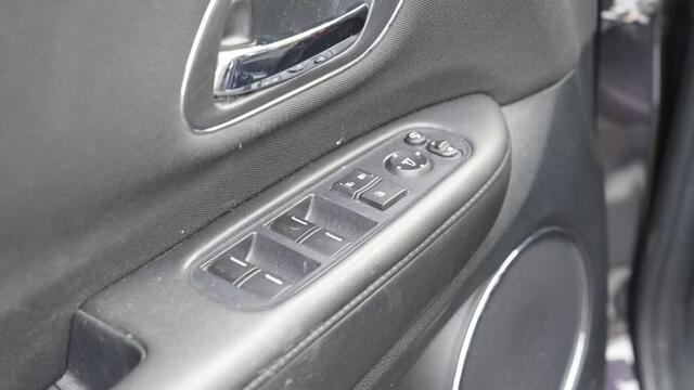 Honda HR-V 1.5 i-VTEC Elegance