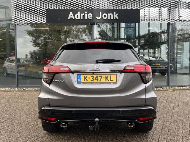 Honda HR-V 1.5 i-VTEC Turbo Sport AUTOMAAT | TREKHAAK | ACHTERUITRIJCAMERA | STOELVERWARMING | NAVIGATIE | LM VELGEN | PARKEERSENSOREN V + A | RIJSTROOKBEGELEIDING |