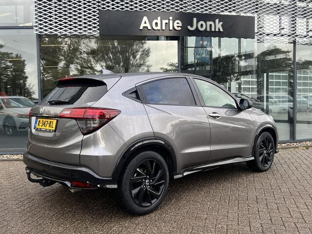 Honda HR-V 1.5 i-VTEC Turbo Sport AUTOMAAT | TREKHAAK | ACHTERUITRIJCAMERA | STOELVERWARMING | NAVIGATIE | LM VELGEN | PARKEERSENSOREN V + A | RIJSTROOKBEGELEIDING |