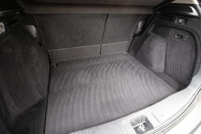 Honda HR-V 1.5 i-VTEC Executive - Trekhaak | Panodak | Navi