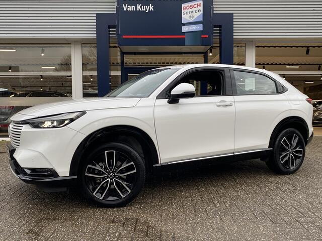 Honda HR-V 1.5 e:HEV Advance / Automaat / NL-Auto / 35.000 Km / 1-Ste Eigenaar / Keyless / Half-Leder / LED / DAB / Apple-Carplay&Android-Auto / Navi / Camera / Stuur&Stoelverwarming / Adaptieve Cruise-Control / E-Achterklep / AFN-Trekhaak / PDC / LMV18'' / ENZ.