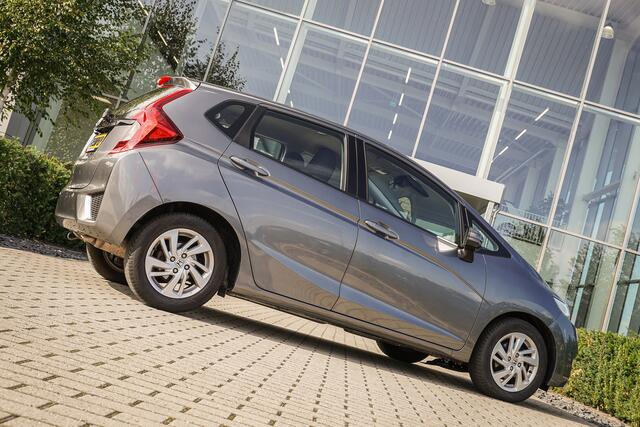 Honda JAZZ 1.3i VTEC COMFORT - AUTOMAAT - ALL WEAHTERS - STOELVERWARMING