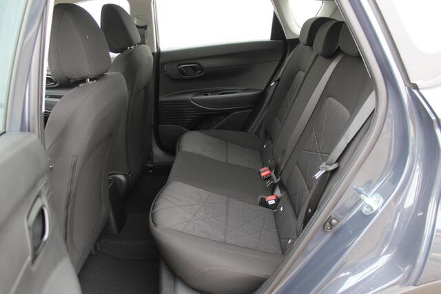 Hyundai Bayon 1.0 T-GDI Comfort / Navigatie middels Apple Carplay & Android Auto / Airco / Cruise Control / Lichtsensor / Lane Assist /