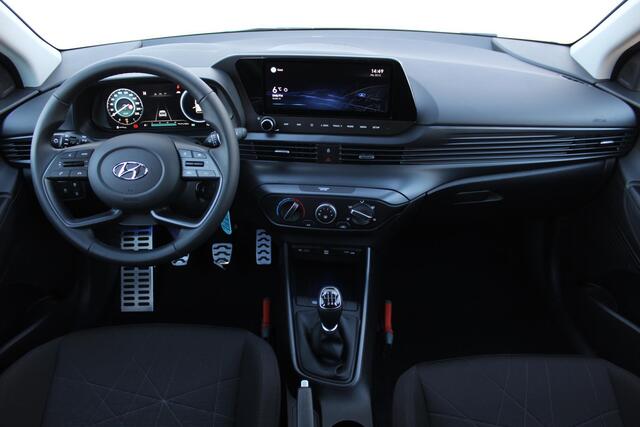 Hyundai Bayon 1.0 T-GDI Comfort Smart / Navigatie + Apple Carplay/Android Auto / Cruise Control / Achteruitrijcamera / Lichtmetalen Velgen 16" / Airco /