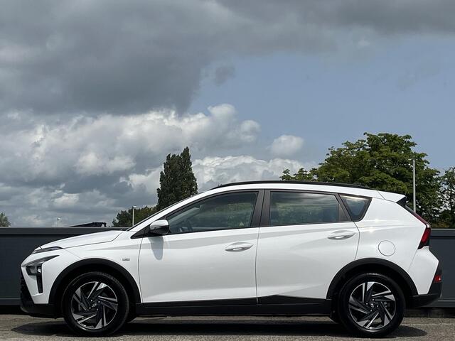 Hyundai Bayon 1.0 T-GDI 100 PK Comfort Smart | Navigatiesysteem Full Map | Achteruitrijcamera | Lmv Bi-color |