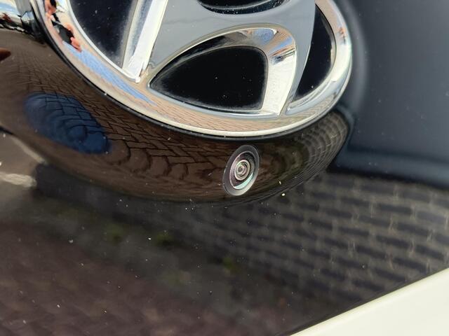 Hyundai Bayon 1.0 T-GDI Comfort Smart / Eerste Eigenaar / Dealer onderhouden / Navigatie / Parkeersensoren Achter / Achteruitrij Camera / Airco /