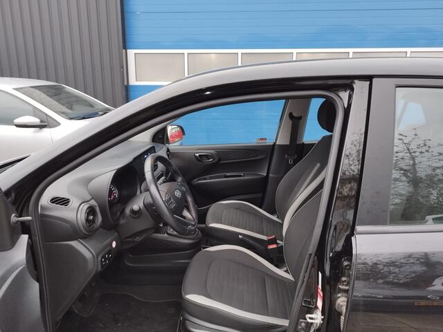 Hyundai I 10 1.0 Select ** 5 STUKS ** 5 DRS ** Airco ** Cruise ** PDC ** Stoelverwarming **