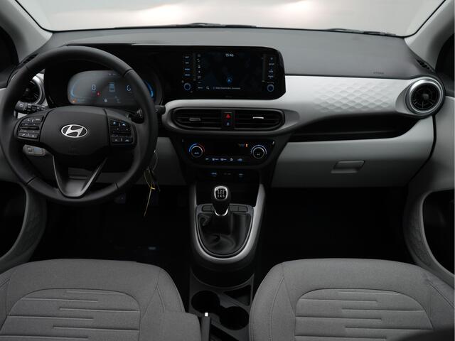 Hyundai I 10 1.0 Premium Met Navigatie, Climate Control en Camera Uit voorraad leverbaar!