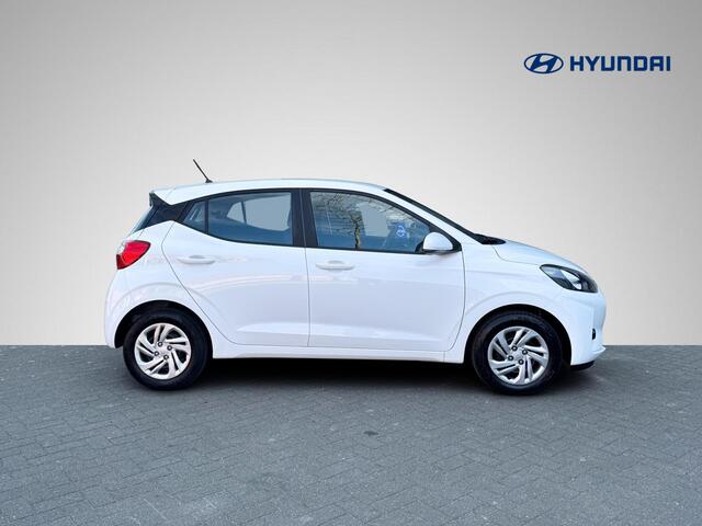 Hyundai I 10 1.0 Comfort Smart | Navigatie | Camera | Airco | Cruise Control | Apple Carplay/Android Auto | DAB | Bluetooth Tel. | Rijklaarprijs!