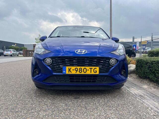 Hyundai I 10 1.0 Comfort Smart | Carplay | NAVI | Cruise | Achteruitrijcamera | All seasonbanden | Airco | 5 Deurs