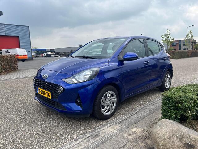 Hyundai I 10 1.0 Comfort Smart | Carplay | NAVI | Cruise | Achteruitrijcamera | All seasonbanden | Airco | 5 Deurs
