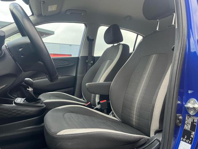 Hyundai I 10 1.0 Comfort Smart | Carplay | NAVI | Cruise | Achteruitrijcamera | All seasonbanden | Airco | 5 Deurs