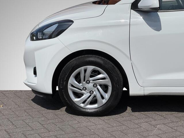 Hyundai I 10 1.0 Comfort Smart | Navigatie | Camera | Airco | Cruise Control | Apple Carplay/Android Auto | DAB | Bluetooth Tel. | Rijklaarprijs!