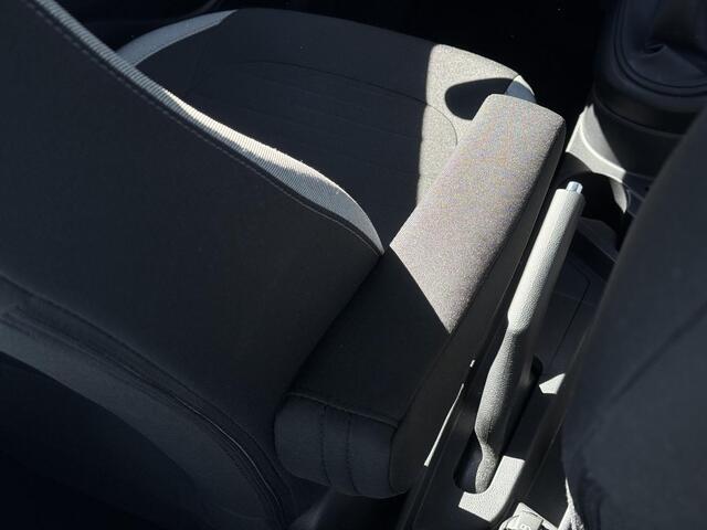 Hyundai I 10 1.0 Comfort Smart / Navigatie / Airco / Cruise Control / Apple Carplay & Android Auto / Digitaal Dashboard / Elek. Ramen Voor / Leder Multifunctioneel Stuur /