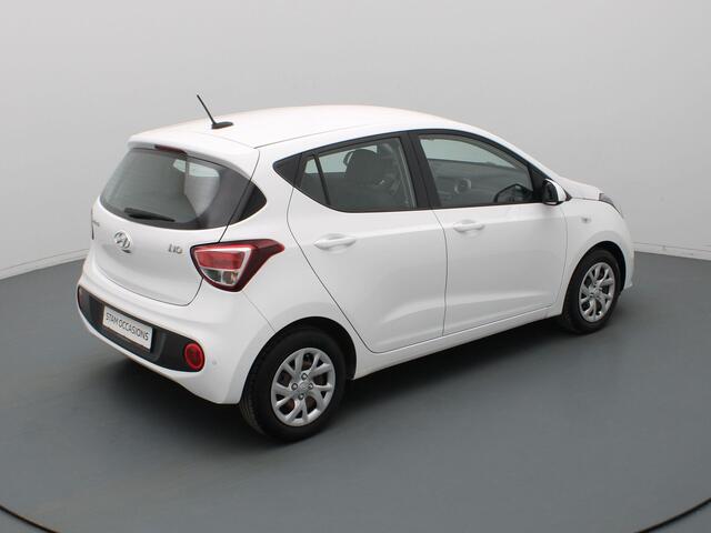 Hyundai I 10 67pk i Comfort Airco | Cruise | Carplay | Navi | Parkeersens. achter
