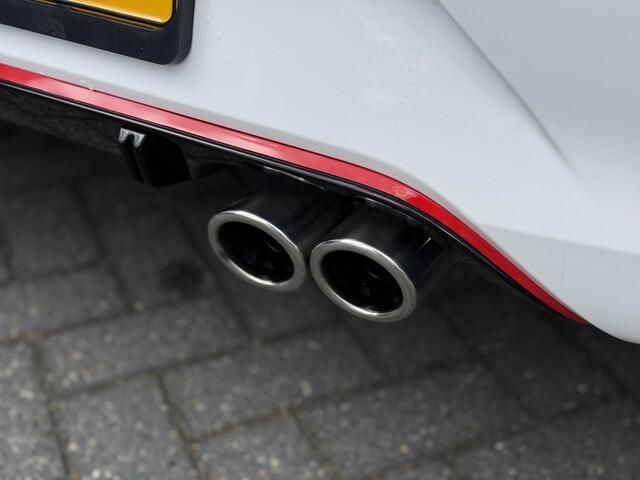 Hyundai I 10 1.0 T-GDI N Line 5-zits / 90 PK / Navigatie / Achteruitrijcamera / Climate & Cruise Control / Zwart Dakhemel / Stoel- & Stuurverwarming / Elek. Ramen Voor + Achter /