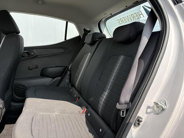 Hyundai I 10 1.0 Comfort Smart / Airco / Navigatie / Apple Carplay/Android Auo / Cruise Control /