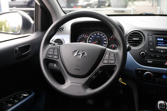 Hyundai I 10 BWJ 2017 | 1.0i 66PK i-Motion Comfort | CLIMA | CRUISE | RADIO/CD | EL RAMEN | EL SPIEGELS |