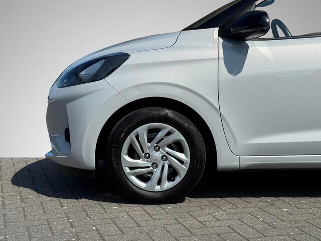 Hyundai I 10 1.0 Comfort Smart Nieuw Model! | Two-Tone Lakkleur | Navigatie | Camera | Apple Carplay/Android Auto | Cruise Control | Airco | Rijklaarprijs!