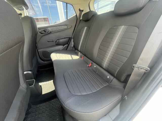 Hyundai I 10 1.0 Comfort Smart | Speciale 30 Jahres uitvoering | stoel- en stuurverwarming | Apple Carplay / Android Auto