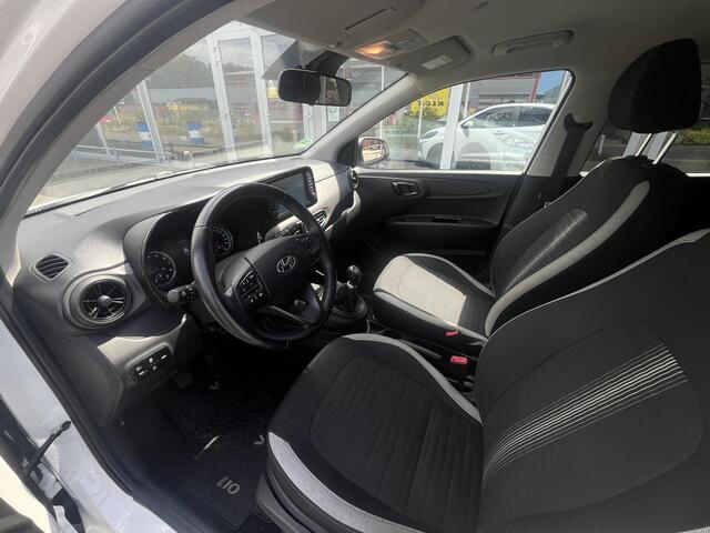 Hyundai I 10 1.0 Comfort Smart | Speciale 30 Jahres uitvoering | stoel- en stuurverwarming | Apple Carplay / Android Auto