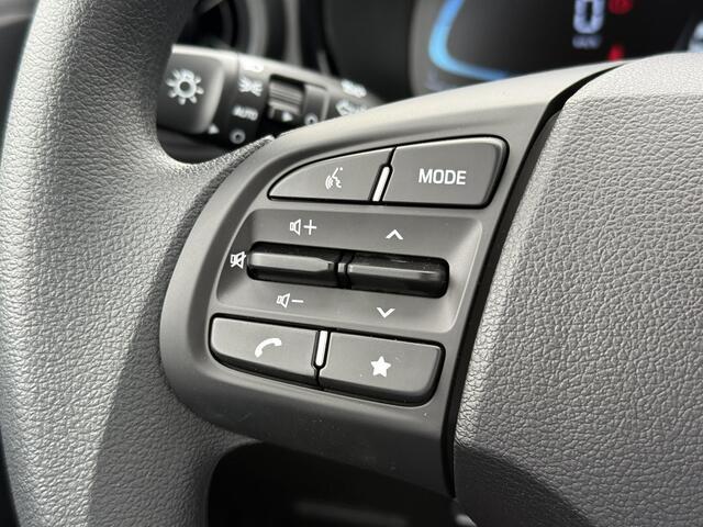 Hyundai I 10 1.0 Comfort / ¤800,- Voordeel / Direct Beschikbaar / Navigatie / Cruise / Airco / Apple carplay&Android Auto /