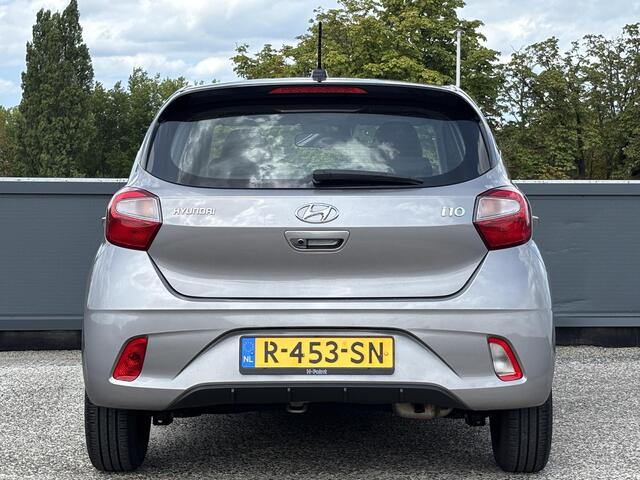 Hyundai I 10 1.0 Comfort Smart | NAVIGATIE | CAMERA | APPLE CARPLAY | 1 EIGENAAR |