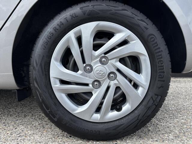 Hyundai I 10 1.0 Comfort Smart | NAVIGATIE | CAMERA | APPLE CARPLAY | 1 EIGENAAR |