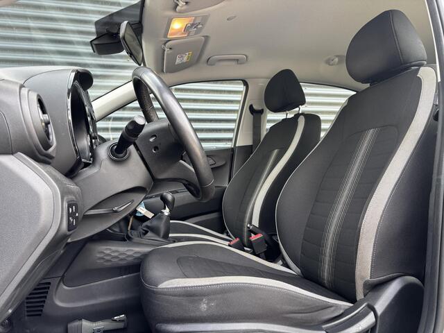 Hyundai I 10 1.0 Comfort Smart | NAVIGATIE | CAMERA | APPLE CARPLAY | 1 EIGENAAR |