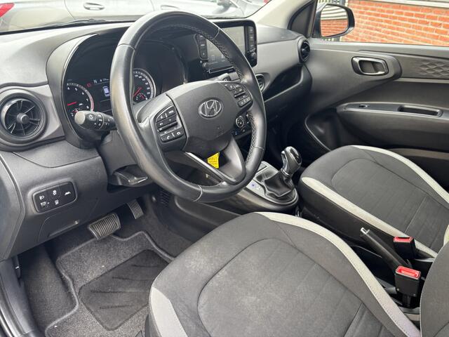 Hyundai I 10 1.0 Comfort 5-zits | Automaat | Achteruitrijcamera | CarPlay | Lichtmetalen Velgen |
