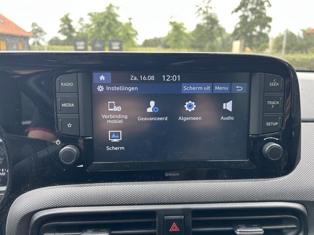 Hyundai I 10 1.0 Comfort App Led Cruise Two Tone Nap