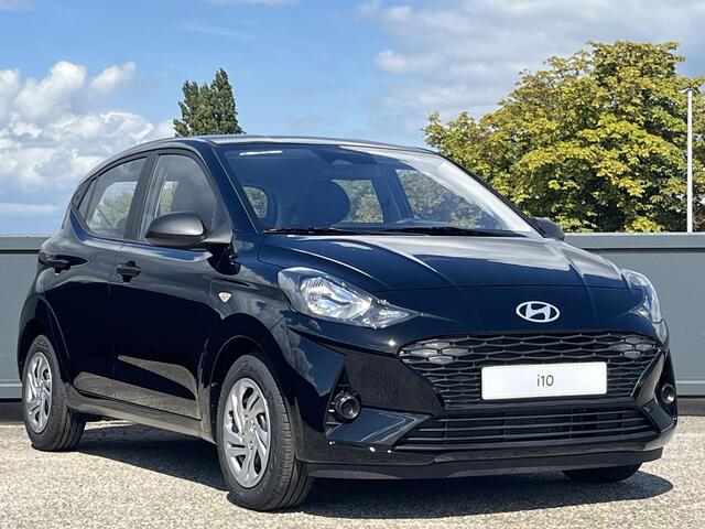 Hyundai I 10 1.0 Comfort | ¤2500 KORTING | CAMERA | PARKEERSENSOREN | NAVIGATIE | APPLE CARPLY & ANDROID AUTO | NIEUW UIT VOORRAAD